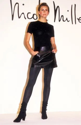 Model Niki Taylor walks the runway at the Fall 1994 Fashion Show: Nicole Miller Fashion Show on April 6, 1994 in Bryant Park, New York City, New YorkCredit: Ron Galella, Ltd./Ron Galella Collection via Getty