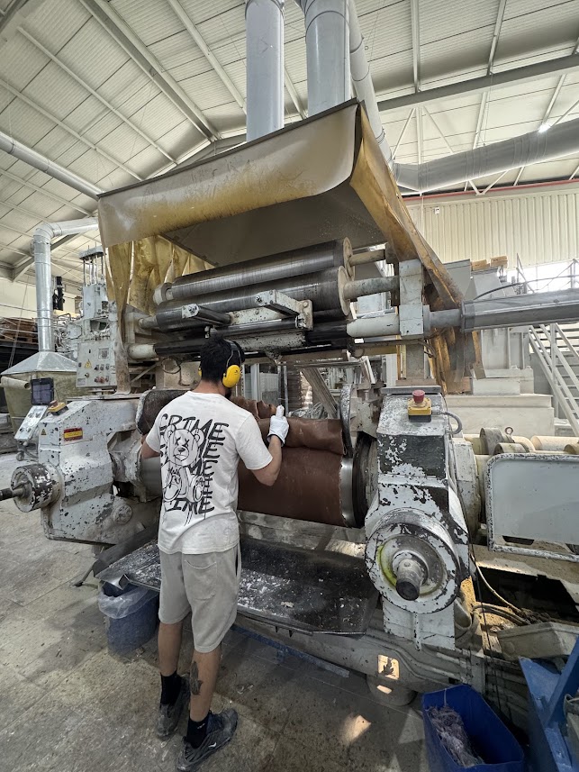 Behind the scenes at a Portuguese shoe factory.