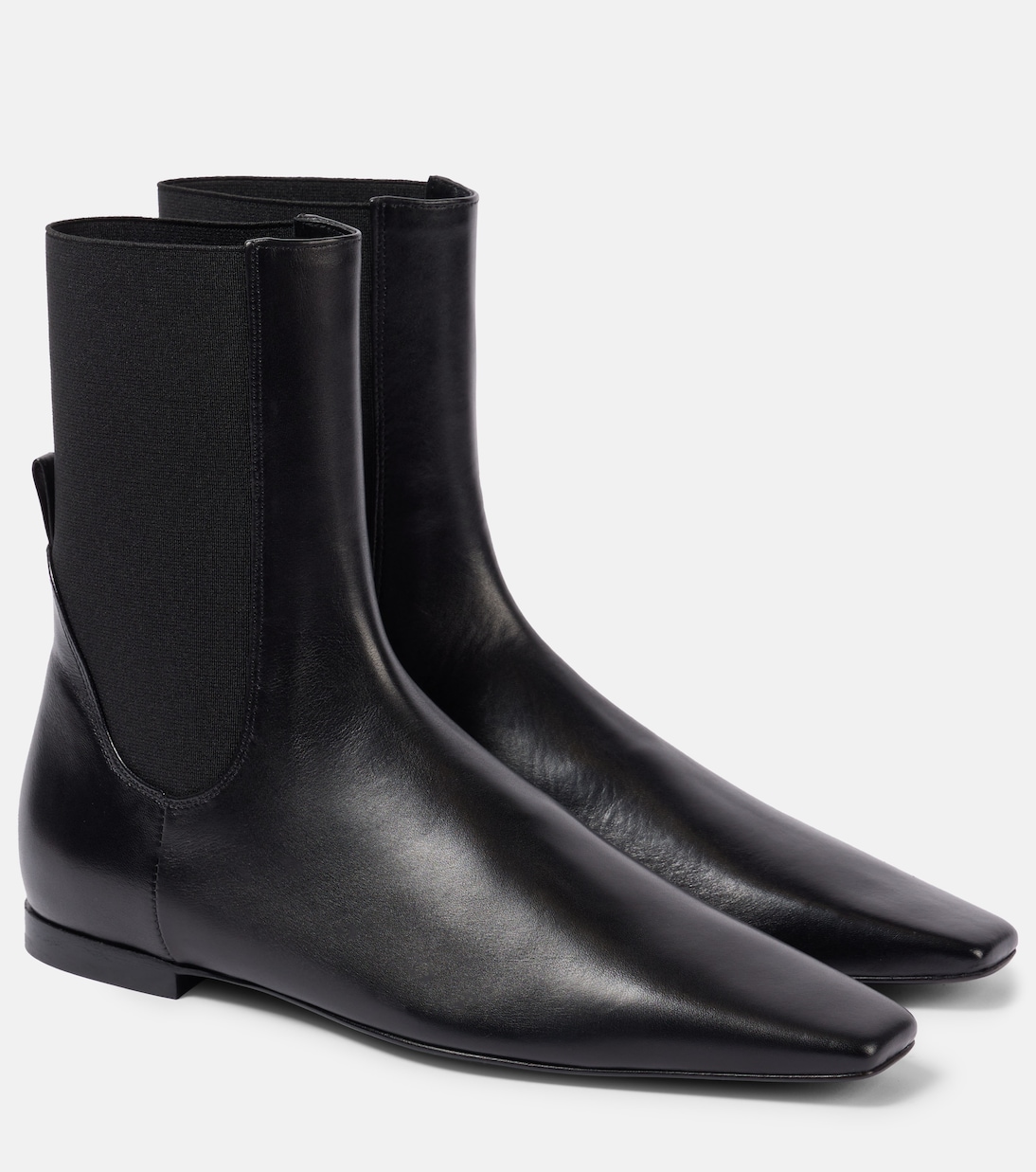 Leather Chelsea Boots in Black - Totem