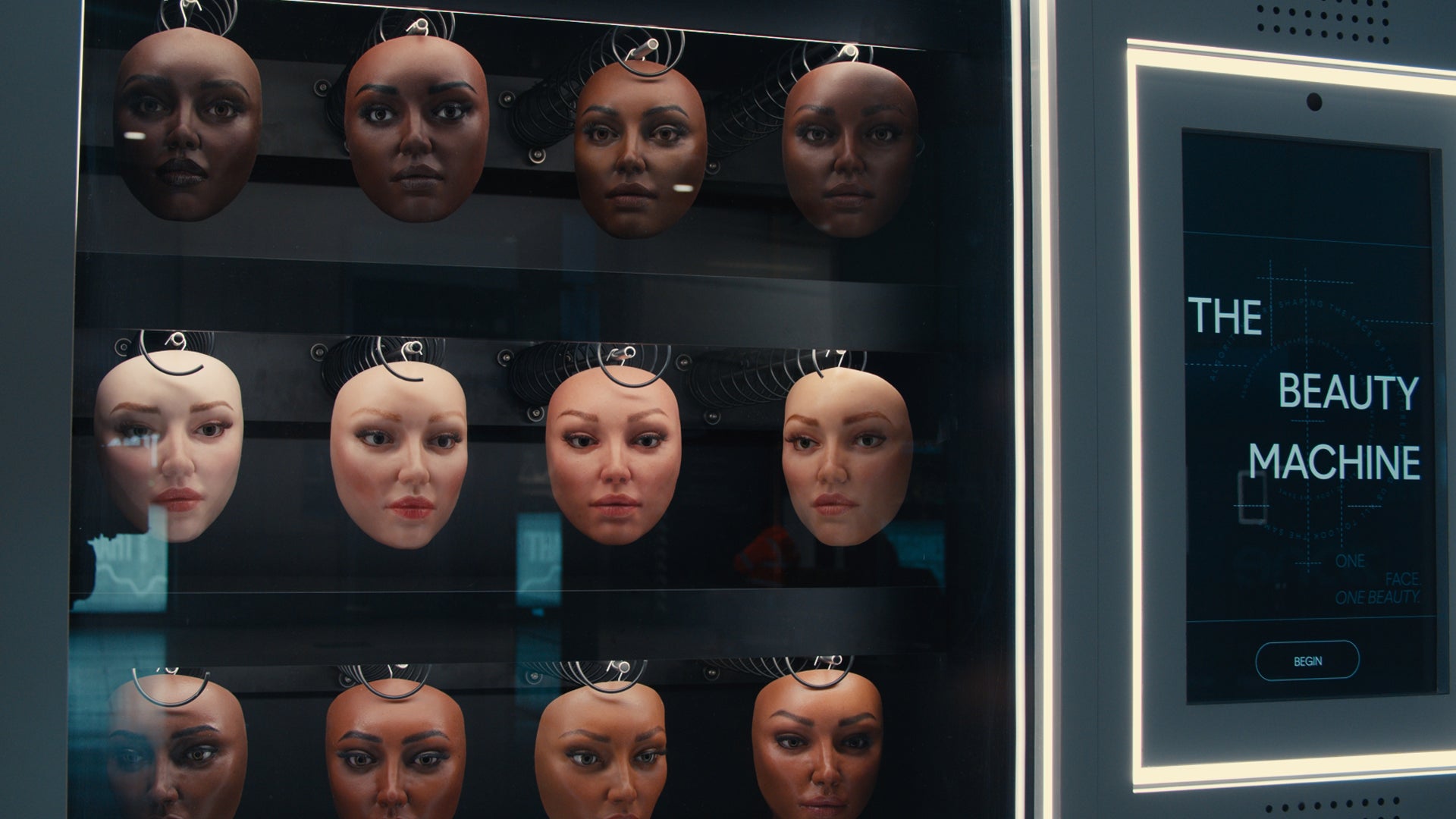 One face. One beauty: The Greenfield beauty machine at Waterloo station