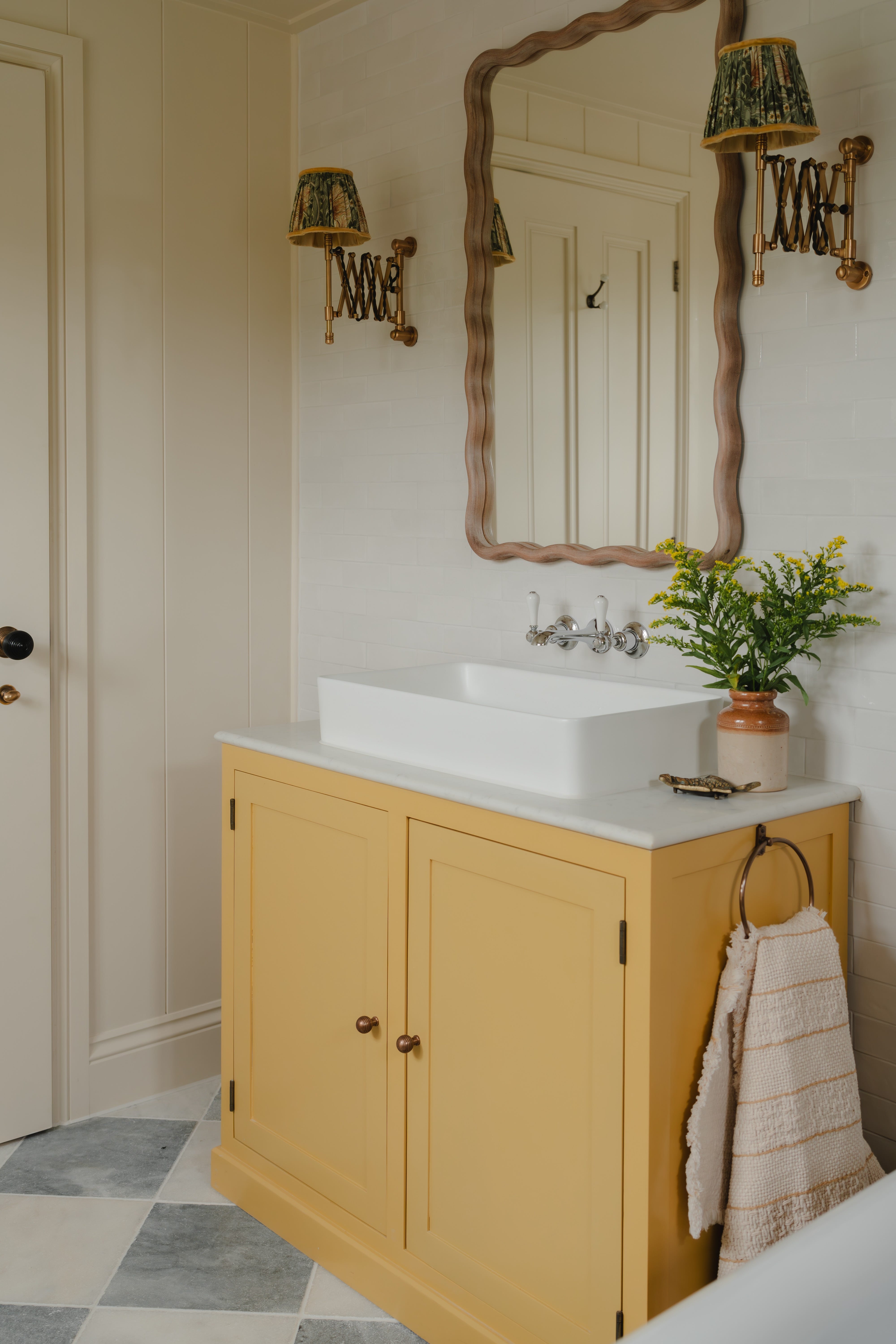 Before and after the modern era meets the traditional tour of the country house first after modern meets traditional country house tour